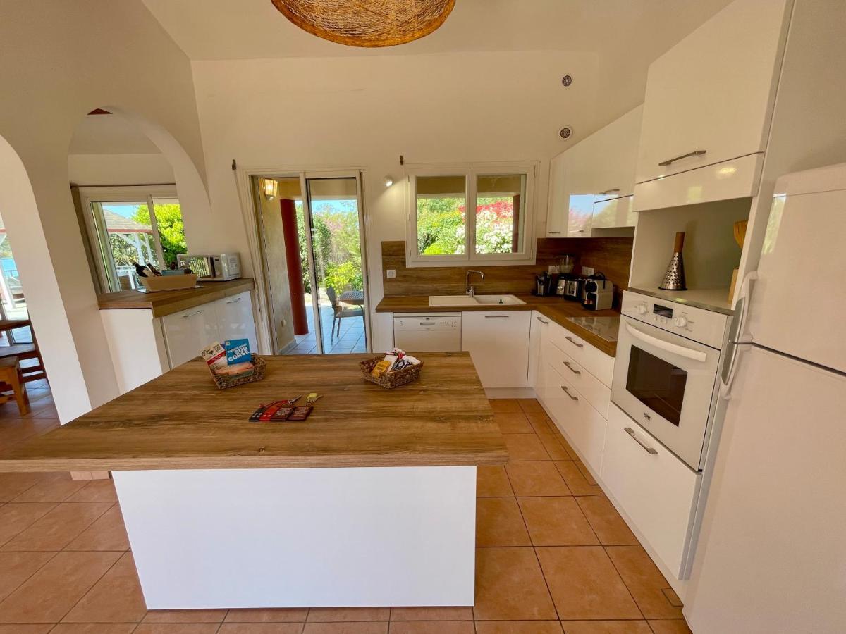 Villas Cala Corsa - 3 Et 4 Chambres - Cala Rossa Porto-Vecchio - Villas Entierement Climatisees Avec Piscine Chauffee Partagee Et Piscines Privees - Internet Gratuit المظهر الخارجي الصورة