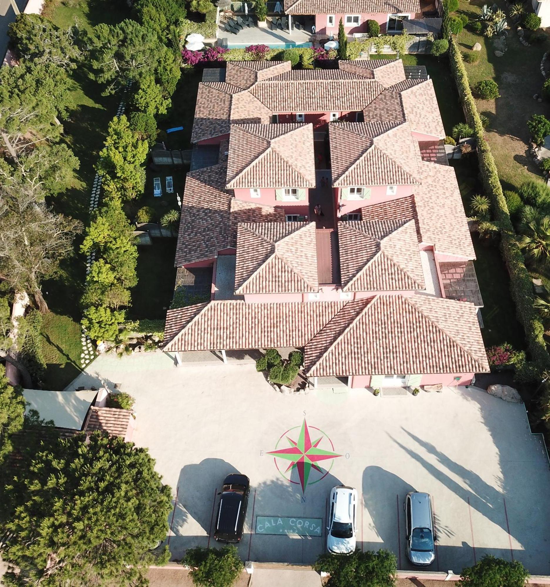 Villas Cala Corsa - 3 Et 4 Chambres - Cala Rossa Porto-Vecchio - Villas Entierement Climatisees Avec Piscine Chauffee Partagee Et Piscines Privees - Internet Gratuit المظهر الخارجي الصورة